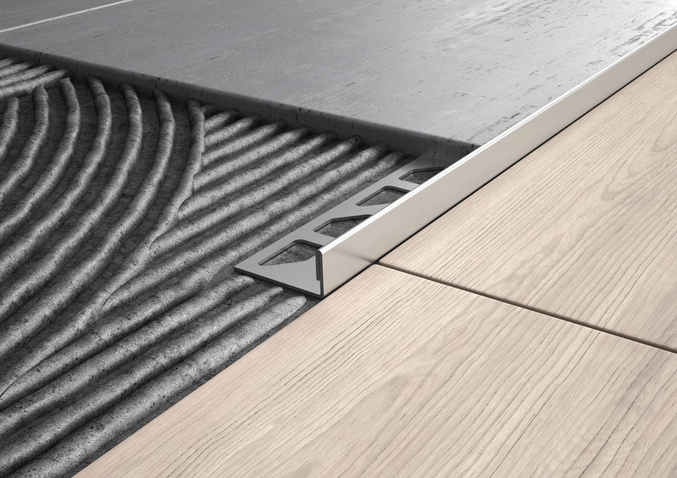Profilo terminale in acciaio inox AISI 304 per pavimenti a dislivello