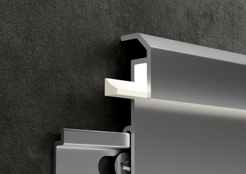 Cover LED in PVC per Battiscopa lineare. Vendita al metro