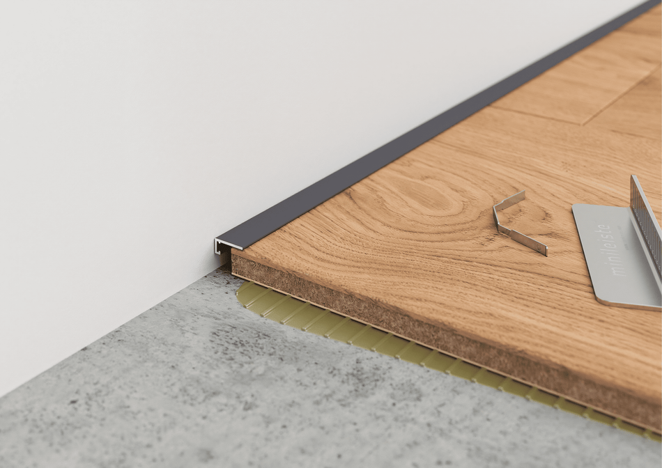 Profilé de finition minimaliste en aluminium pour sols SPC – barre de 2 m