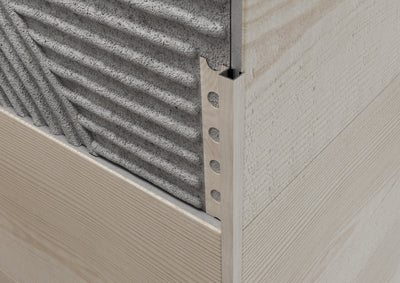 Profilo quadro in alluminio finitura legno. Barra 2.6 m
